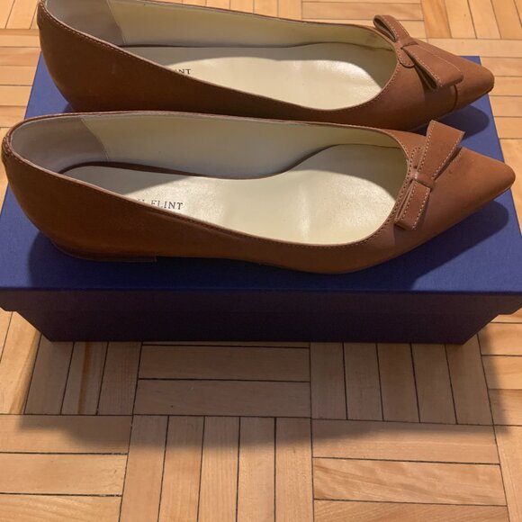 Sarah Flint flats- Natalie Saddle (7.5 US) - Picture 3 of 5